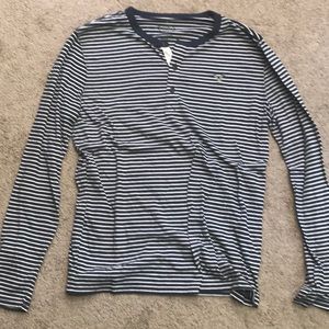 Men's American Eagle Navy & White T Shirt Size M